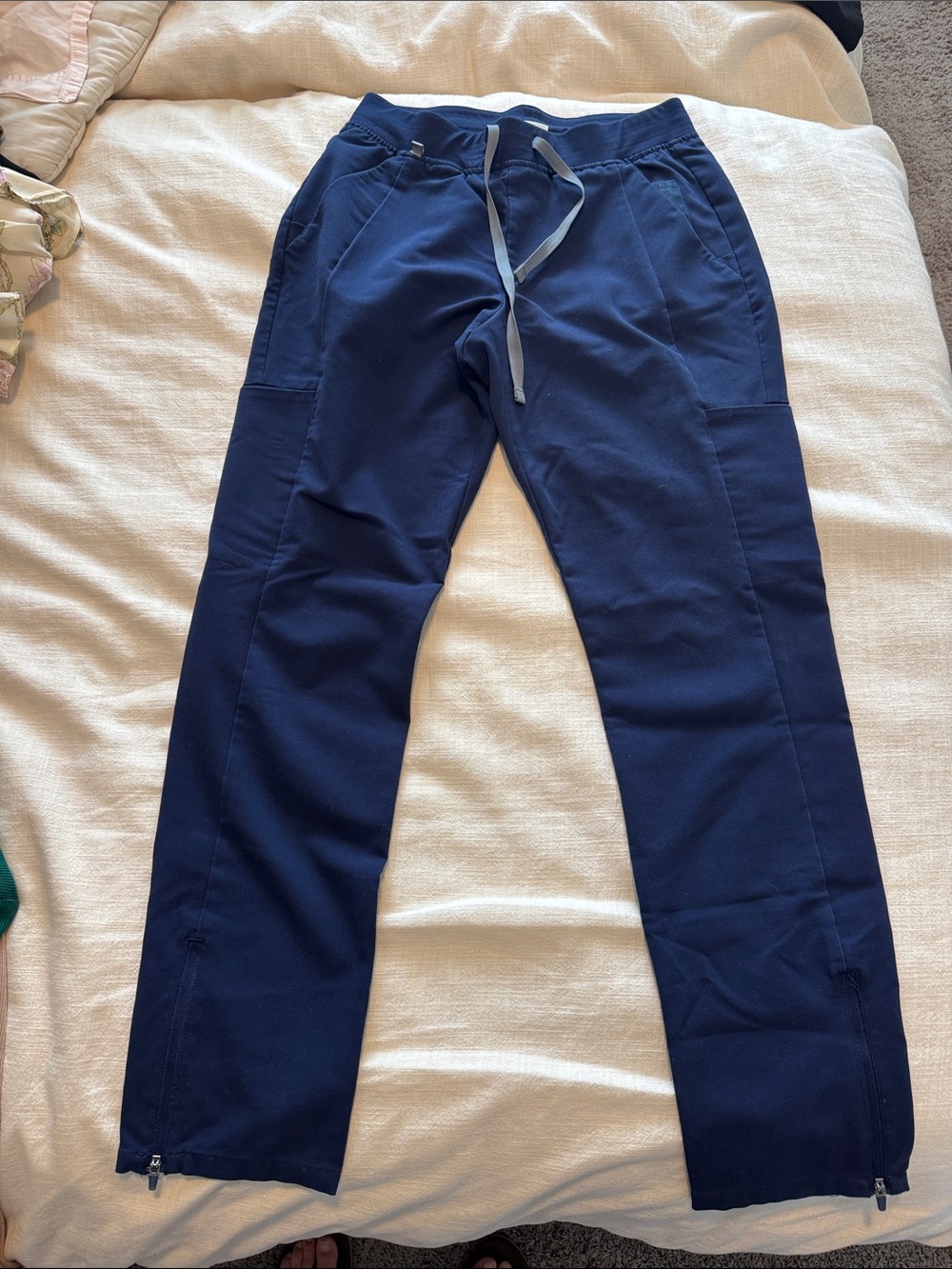 Figs Women's Navy Drawstring straight leg Scrub Pants